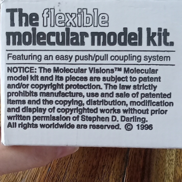 Model kit - Picture 2 of 4